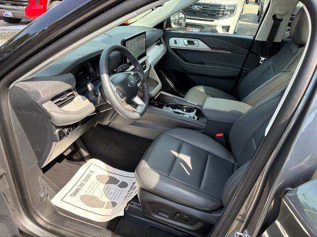 Certified 2025 Ford Explorer Active w/ Active Comfort Package image 13