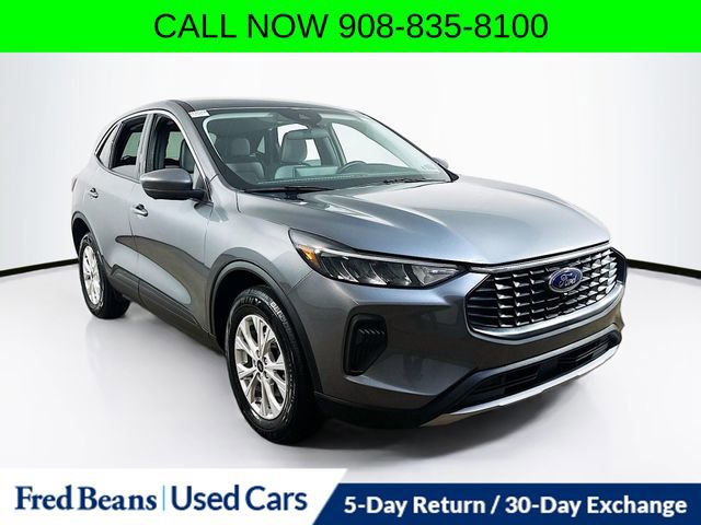 Certified 2023 Ford Escape Active w/ Tech Pack #2 image 1