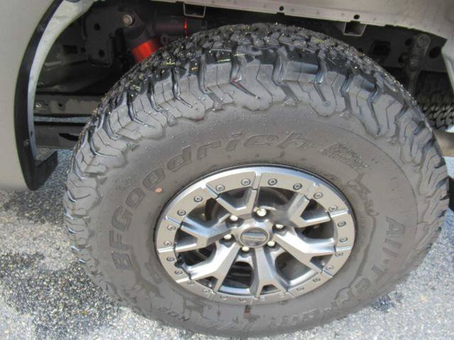 Certified 2022 Ford F150 Raptor w/ Raptor 37 Performance Package AWD/4WD image 12