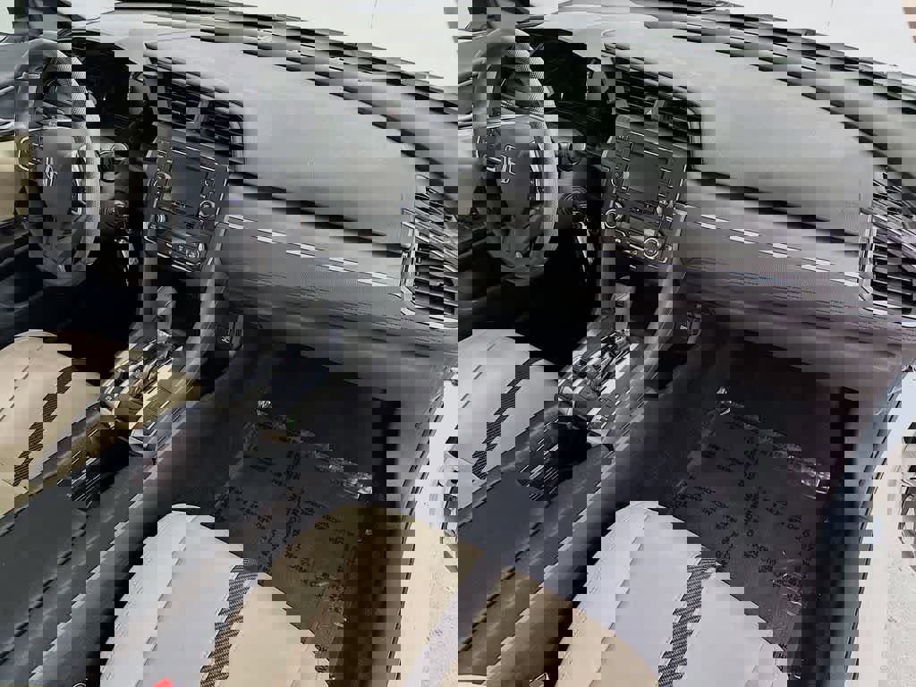 Used 2018 Honda Civic LX image 30