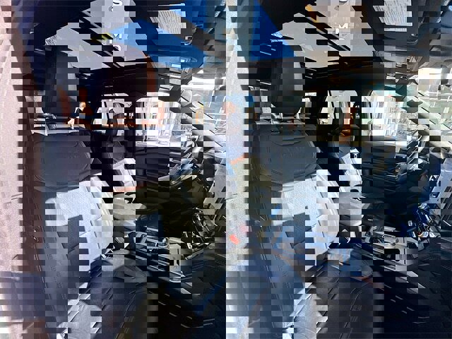 Certified 2022 Ford Explorer Platinum w/ Technology Package image 31