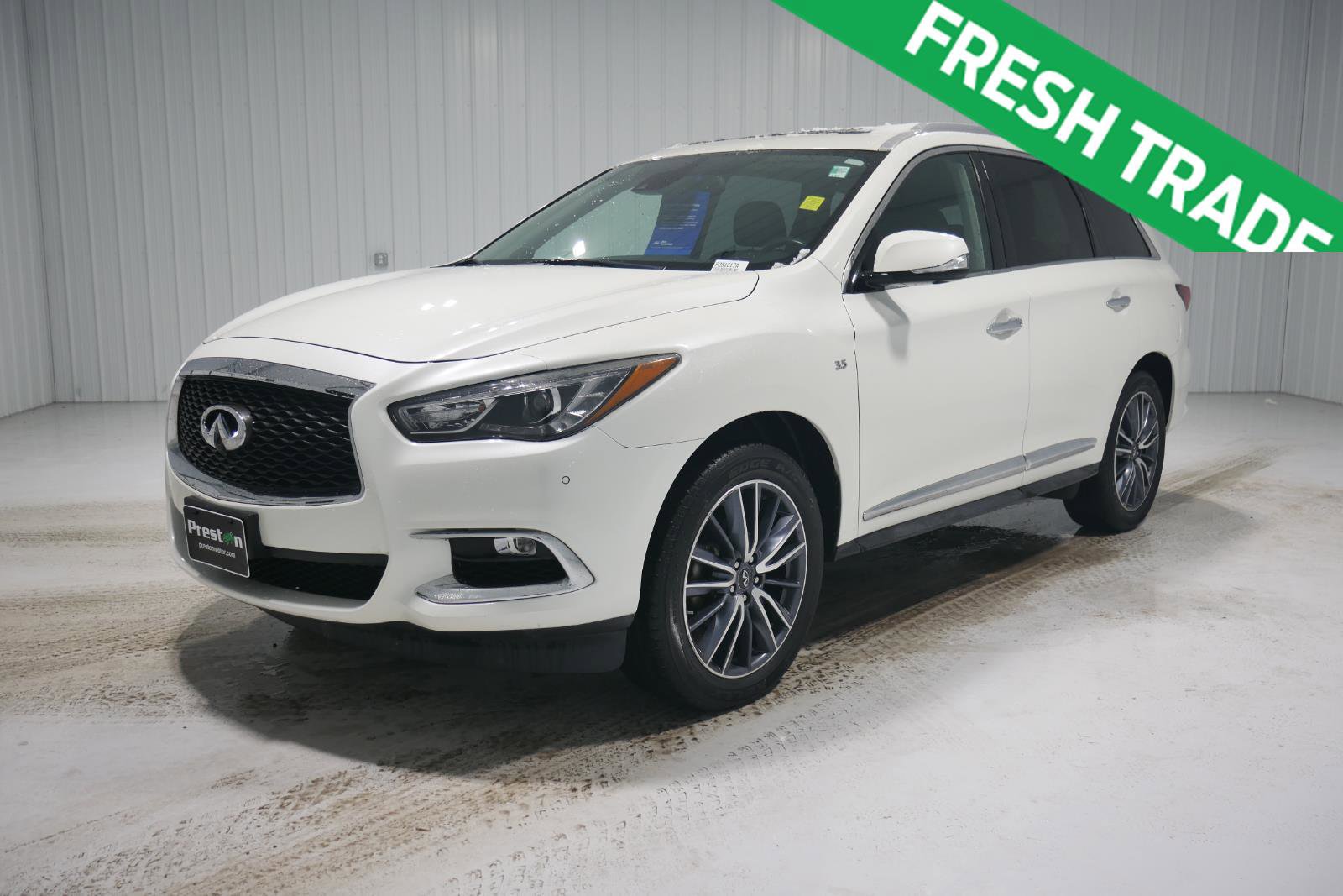 Used 2019 INFINITI QX60 Luxe w/ Essential Package