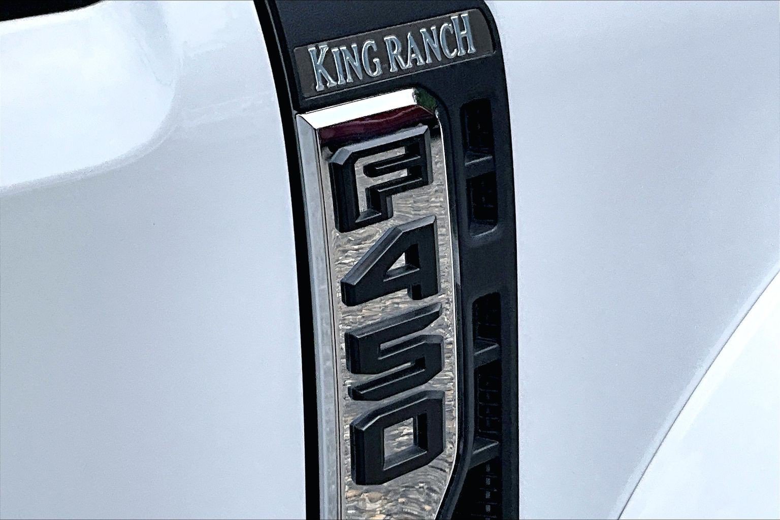 Certified 2023 Ford F450 King Ranch w/ FX4 Off-Road Package AWD/4WD image 32