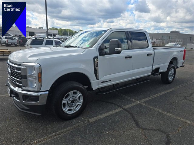 Certified 2025 Ford F350 XLT image 1
