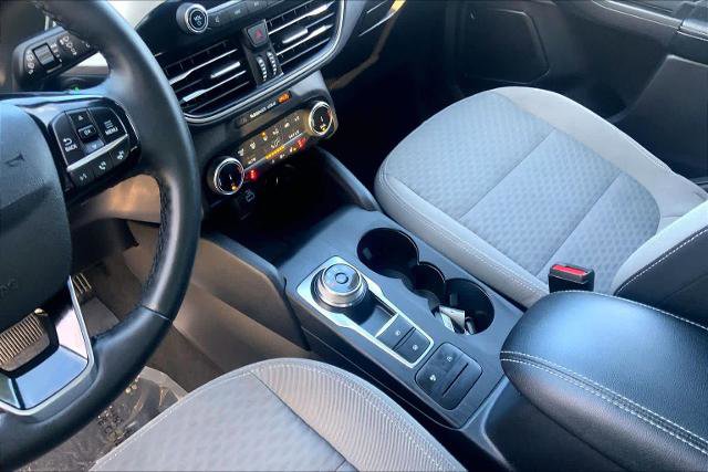 Certified 2022 Ford Escape SE w/ Convenience Package image 16