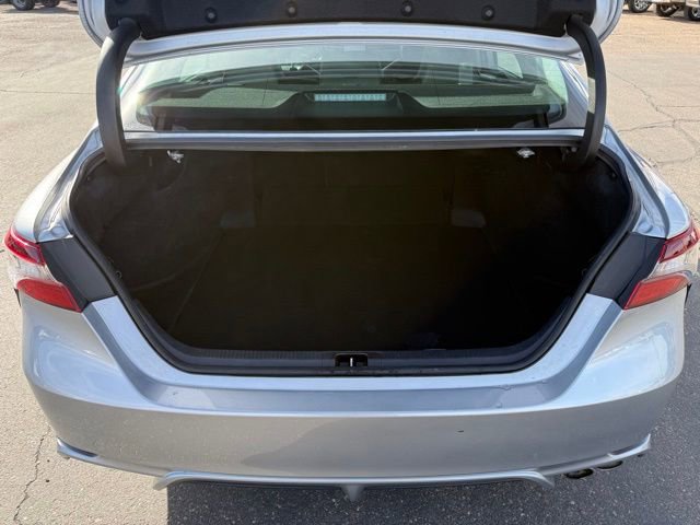 Used 2024 Toyota Camry SE image 7