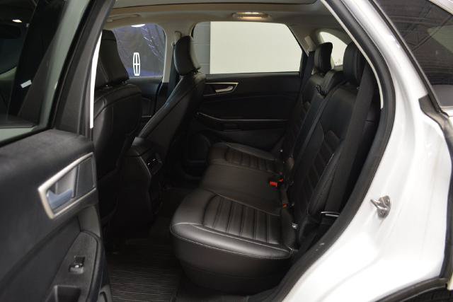 Certified 2024 Ford Edge SEL w/ Convenience Package AWD/4WD image 14