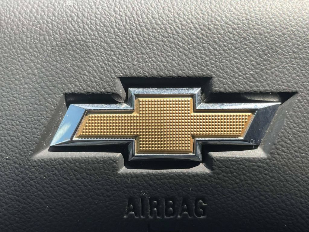 Used 2024 Chevrolet Colorado W/T RWD image 29