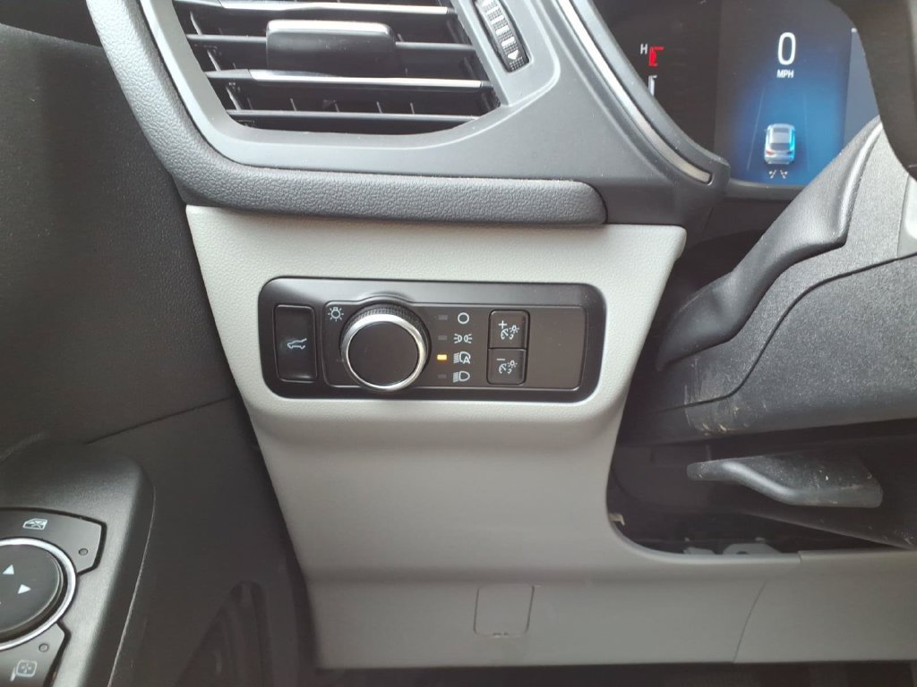 Certified 2023 Ford Escape Active AWD/4WD image 14