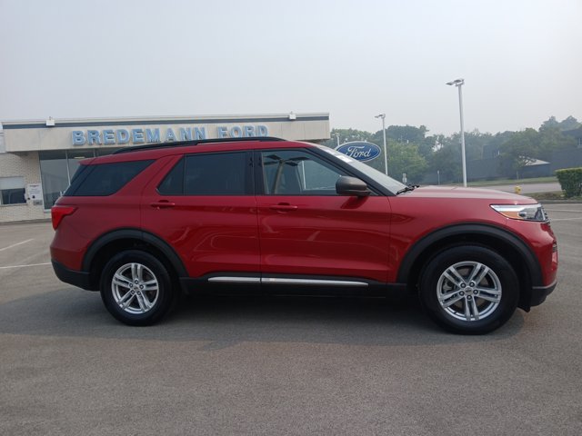 Certified 2020 Ford Explorer XLT w/ Comfort Package AWD/4WD image 3