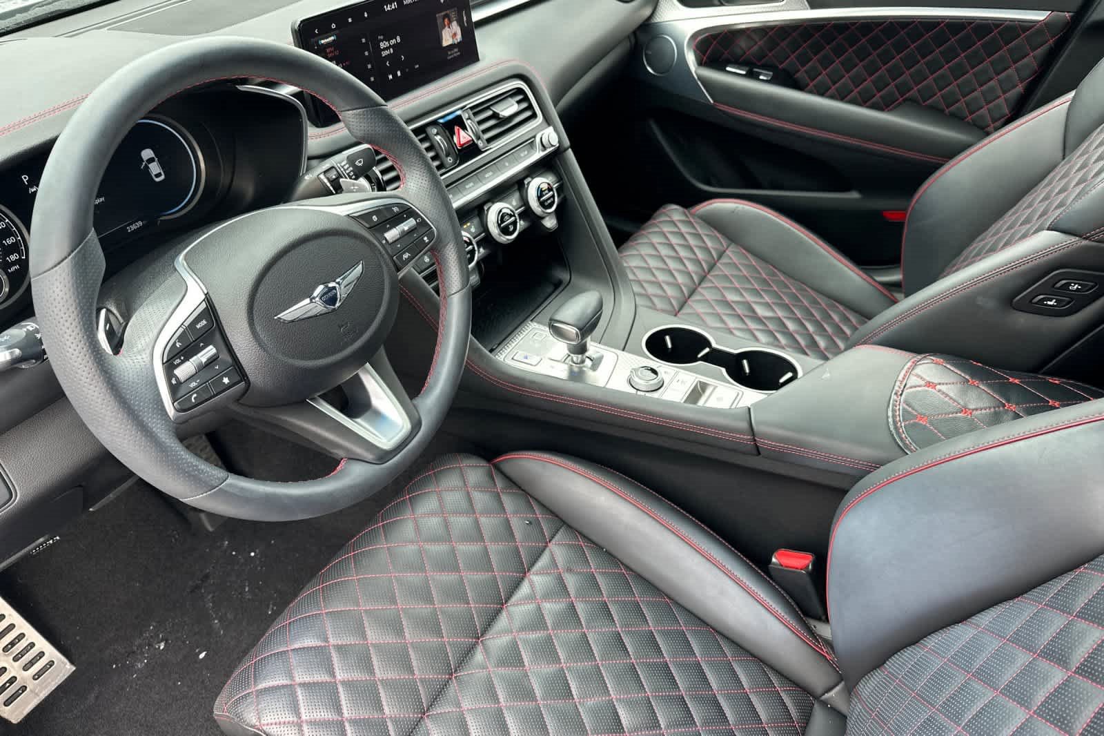 Used 2023 Genesis G70 3.3T w/ Sport Prestige Package image 11