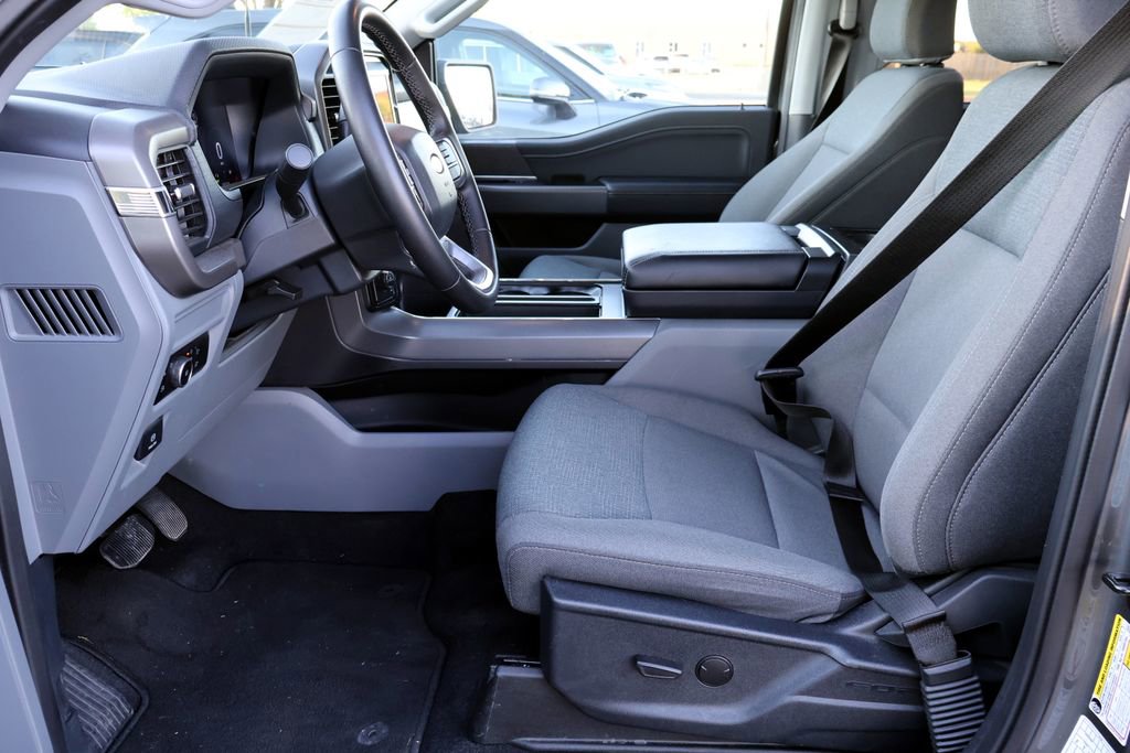 Certified 2025 Ford F150 XLT w/ Equipment Group 301A Standard image 28