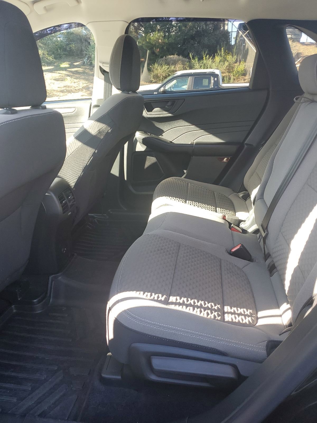 Certified 2022 Ford Escape SE w/ SE Sport Appearance Package image 12