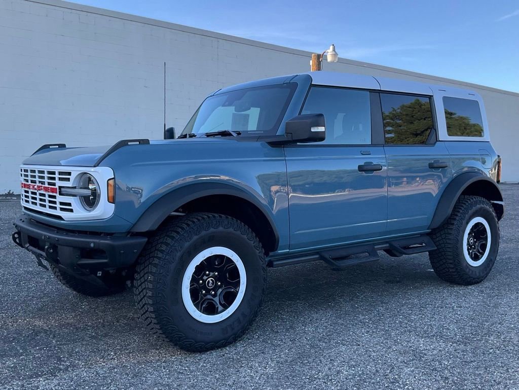 Certified 2023 Ford Bronco Wildtrak image 3