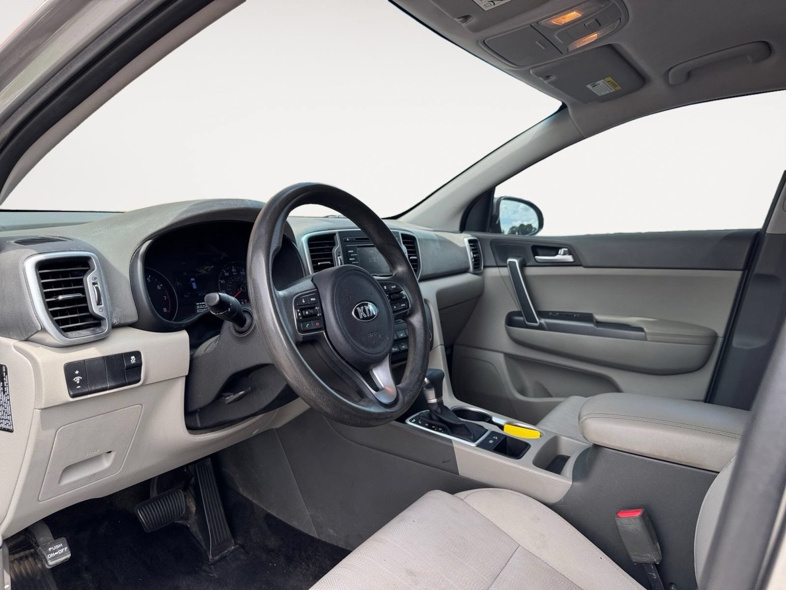 Used 2019 Kia Sportage LX FWD image 9