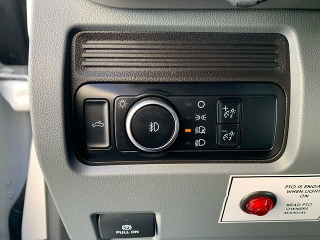 Certified 2024 Ford F550 XL Knapheide Service Body image 32