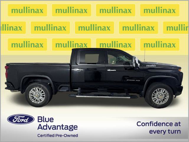Used 2022 Chevrolet Silverado 2500 High Country w/ Safety Package II AWD/4WD image 2