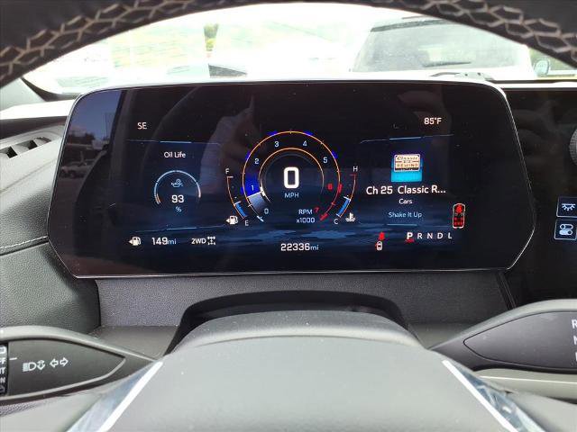 Used 2025 Chevrolet Traverse LT image 21