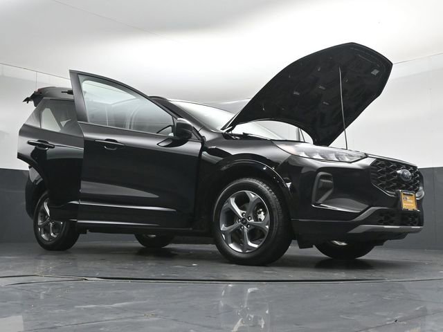 Certified 2024 Ford Escape ST-Line w/ Tech Pack #1 AWD/4WD image 53