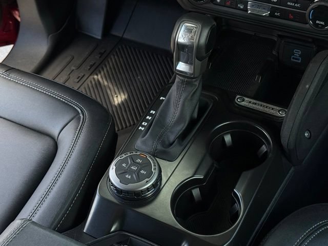 Certified 2025 Ford Bronco Badlands AWD/4WD image 28