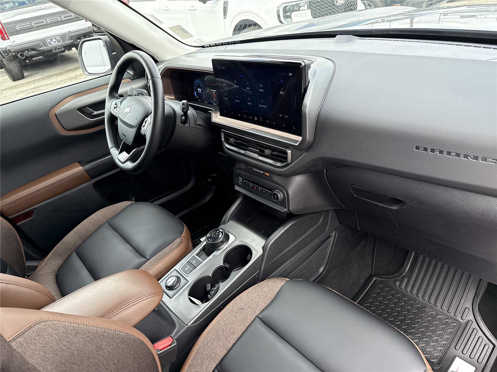 Certified 2025 Ford Bronco Sport Outer Banks image 19