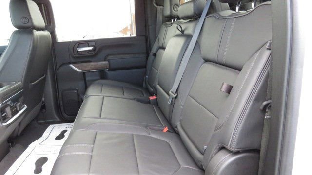 Used 2022 Chevrolet Silverado 3500 High Country image 11