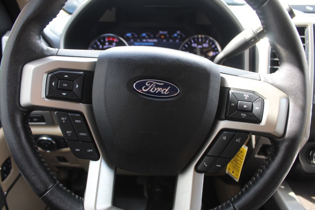 Certified 2020 Ford F250 Lariat AWD/4WD image 35