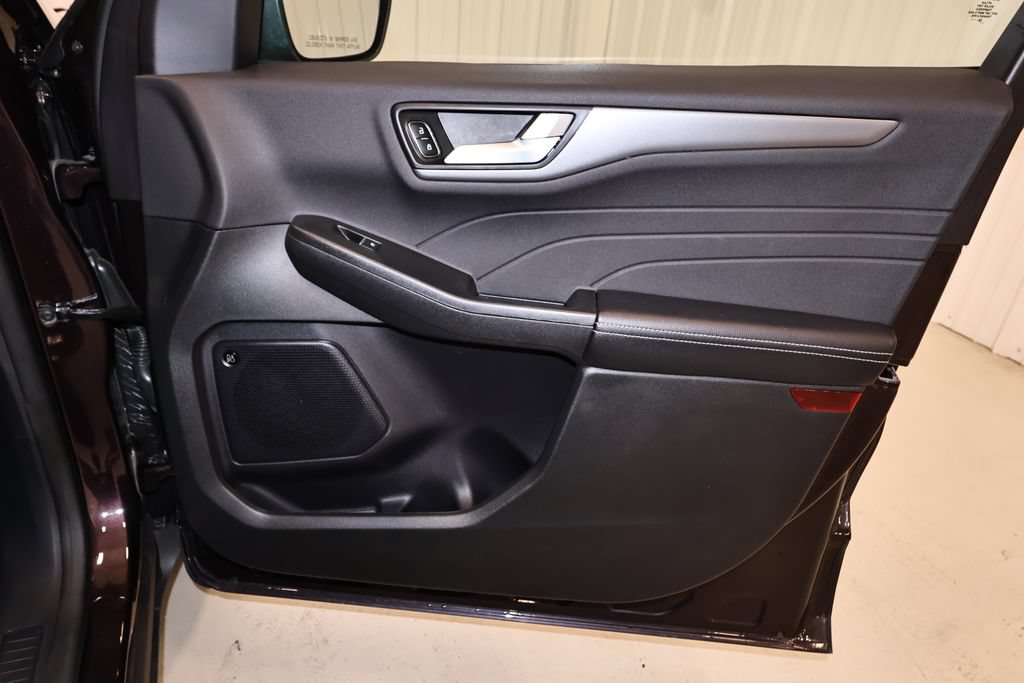 Certified 2023 Ford Escape Active w/ Tech Pack #2 AWD/4WD image 20