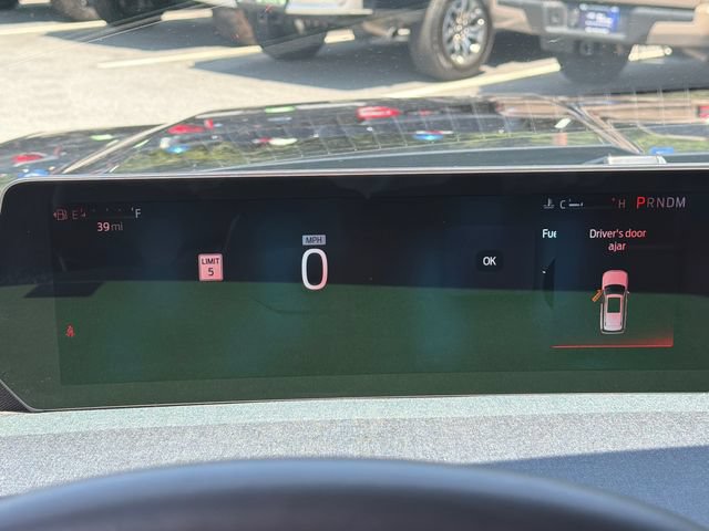 Certified 2025 Ford Expedition Max Active RWD image 30