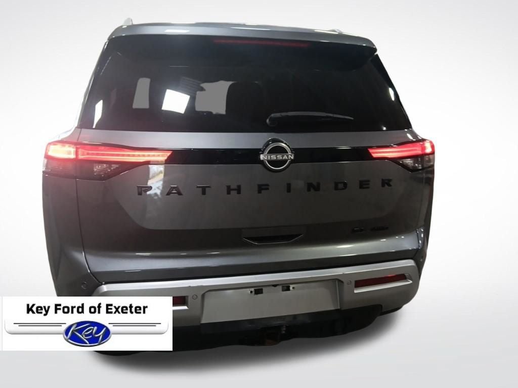 Used 2023 Nissan Pathfinder SL w/ SL Premium Package AWD/4WD image 9