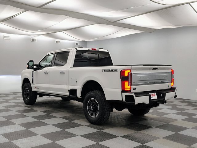 Certified 2024 Ford F250 Platinum w/ Tremor Off-Road Package AWD/4WD image 9