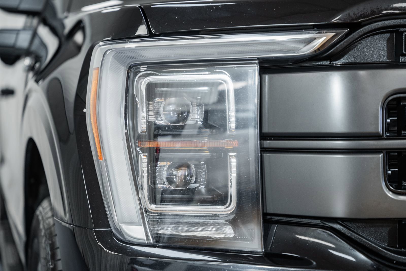 Certified 2023 Ford F150 Lariat w/ Equipment Group 502A High image 7