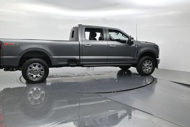 Certified 2025 Ford F250 Lariat w/ Lariat Ultimate Package AWD/4WD video 2