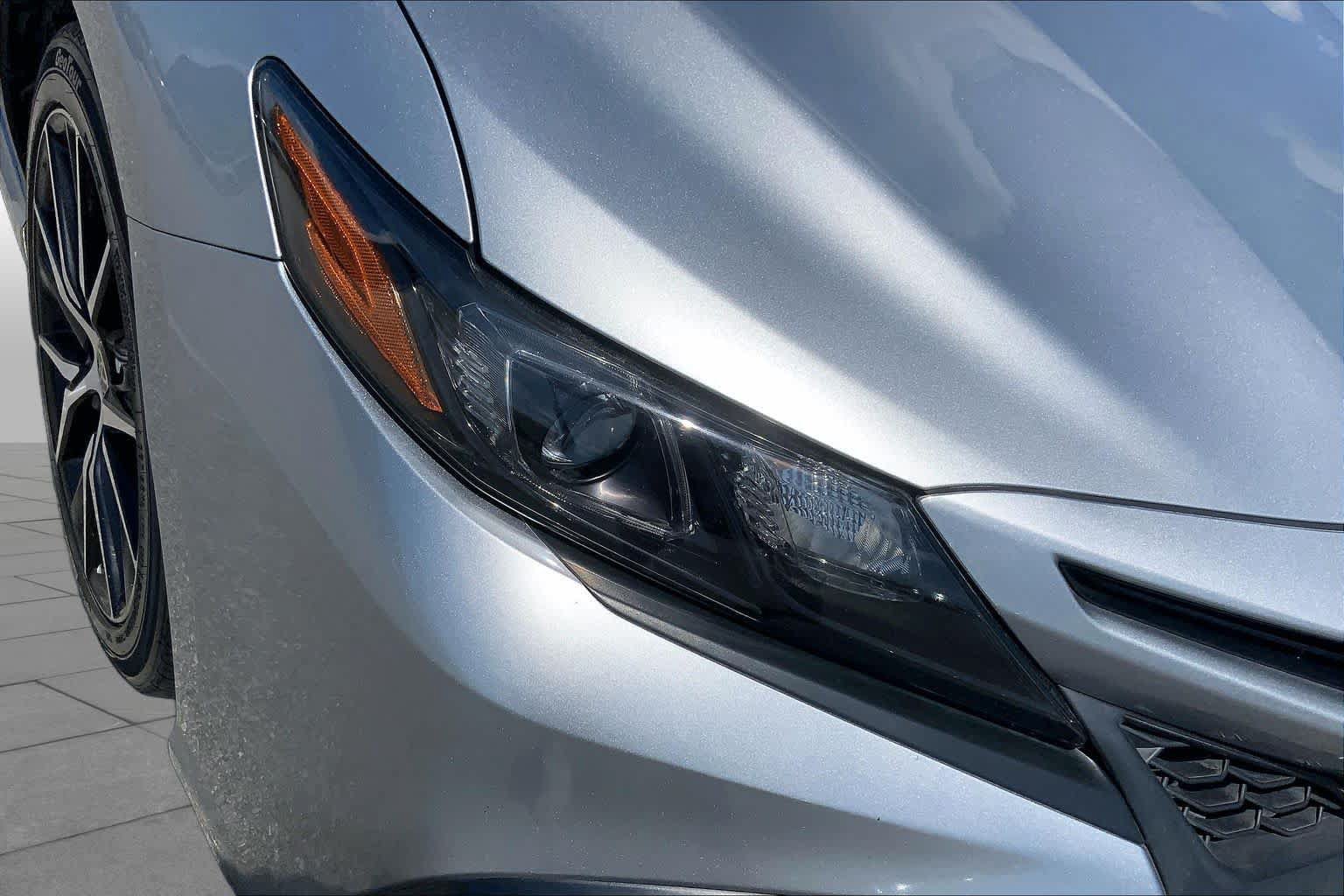 Used 2023 Toyota Camry SE FWD image 28