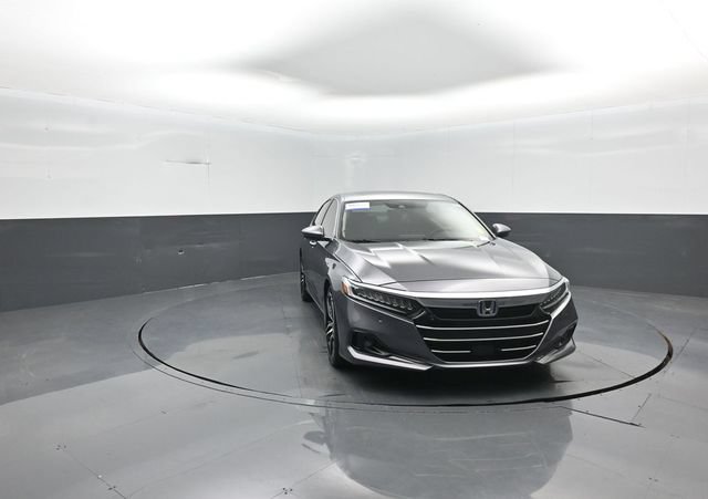 Used 2021 Honda Accord Touring image 3
