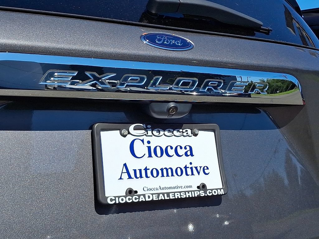Certified 2023 Ford Explorer XLT AWD/4WD image 34