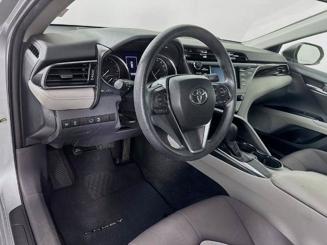 Used 2019 Toyota Camry LE FWD image 9