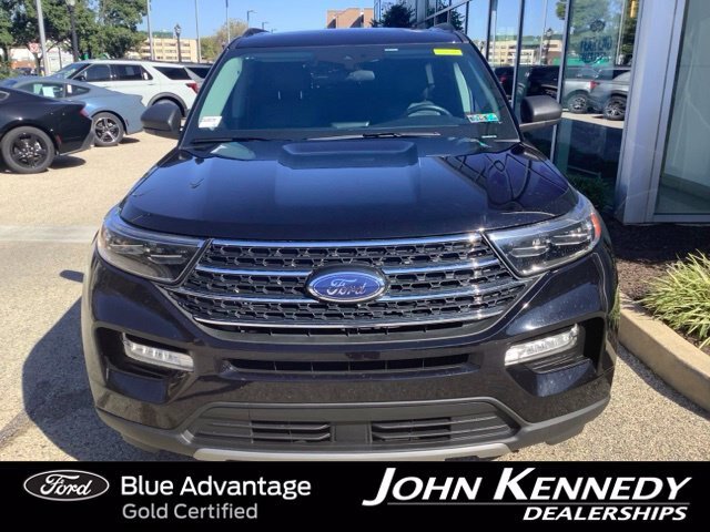 Certified 2023 Ford Explorer XLT w/ Equipment Group 202A AWD/4WD image 7