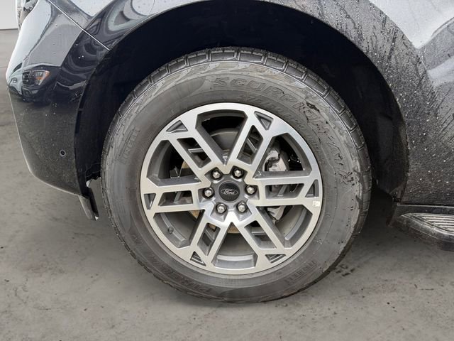 Certified 2025 Ford Expedition Max Active AWD/4WD image 14
