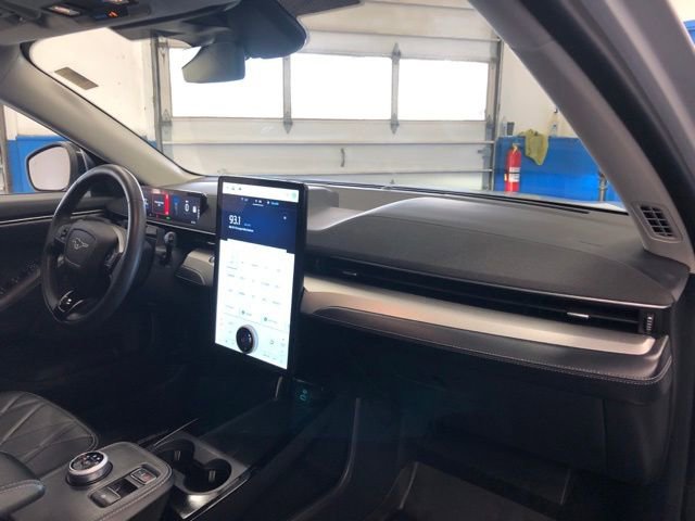 Certified 2023 Ford Mustang Mach-E Select w/ Comfort Package Lite image 10