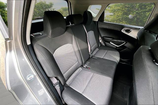Used 2023 Kia Soul LX w/ Option Group 015 FWD image 27