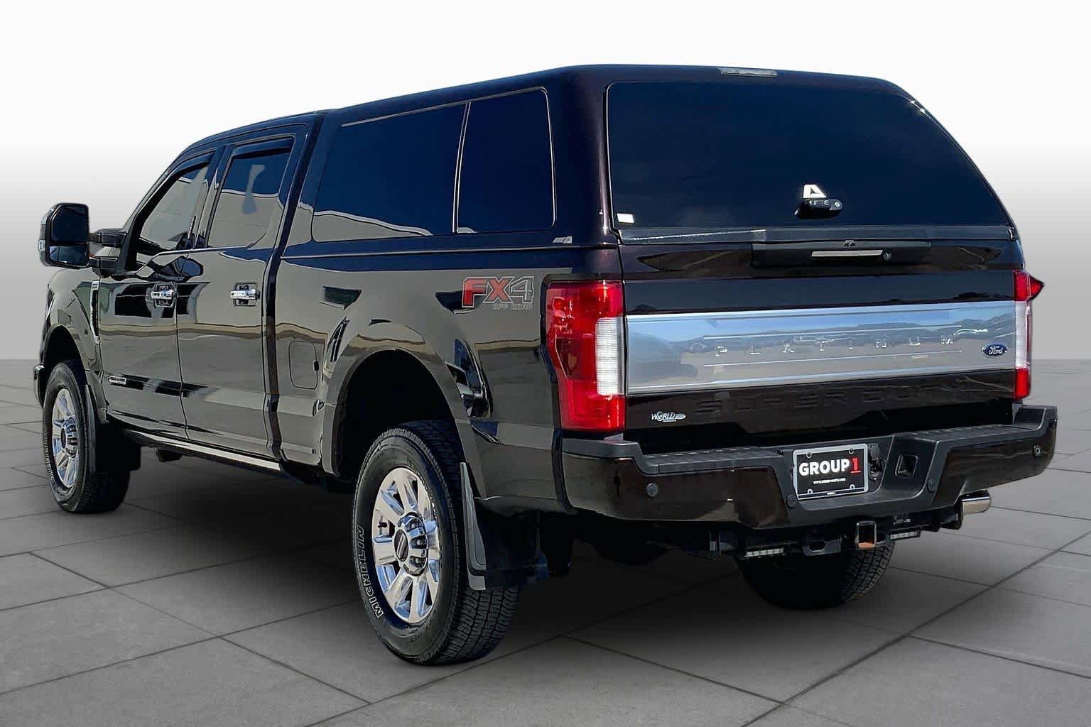 Certified 2019 Ford F250 Platinum w/ Platinum Ultimate Package AWD/4WD image 12
