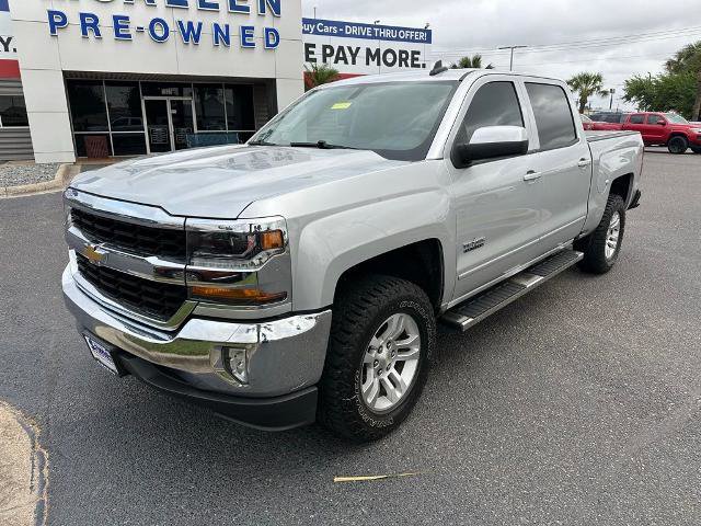 Used 2018 Chevrolet Silverado 1500 LT w/ Texas Edition image 2