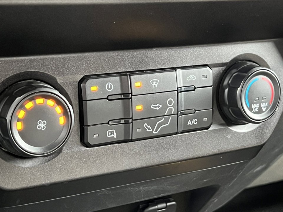 Certified 2020 Ford F550 4x4 Regular Cab Super Duty w/ Power Equipment Group image 25