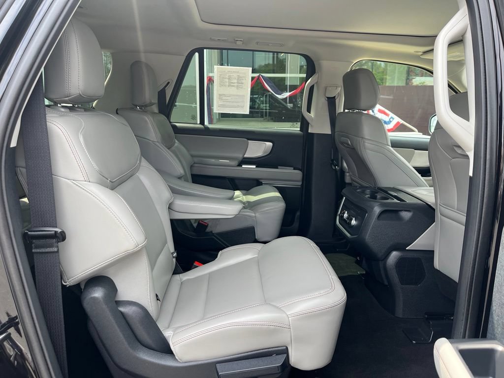 Certified 2025 Ford Expedition Max Active AWD/4WD image 20