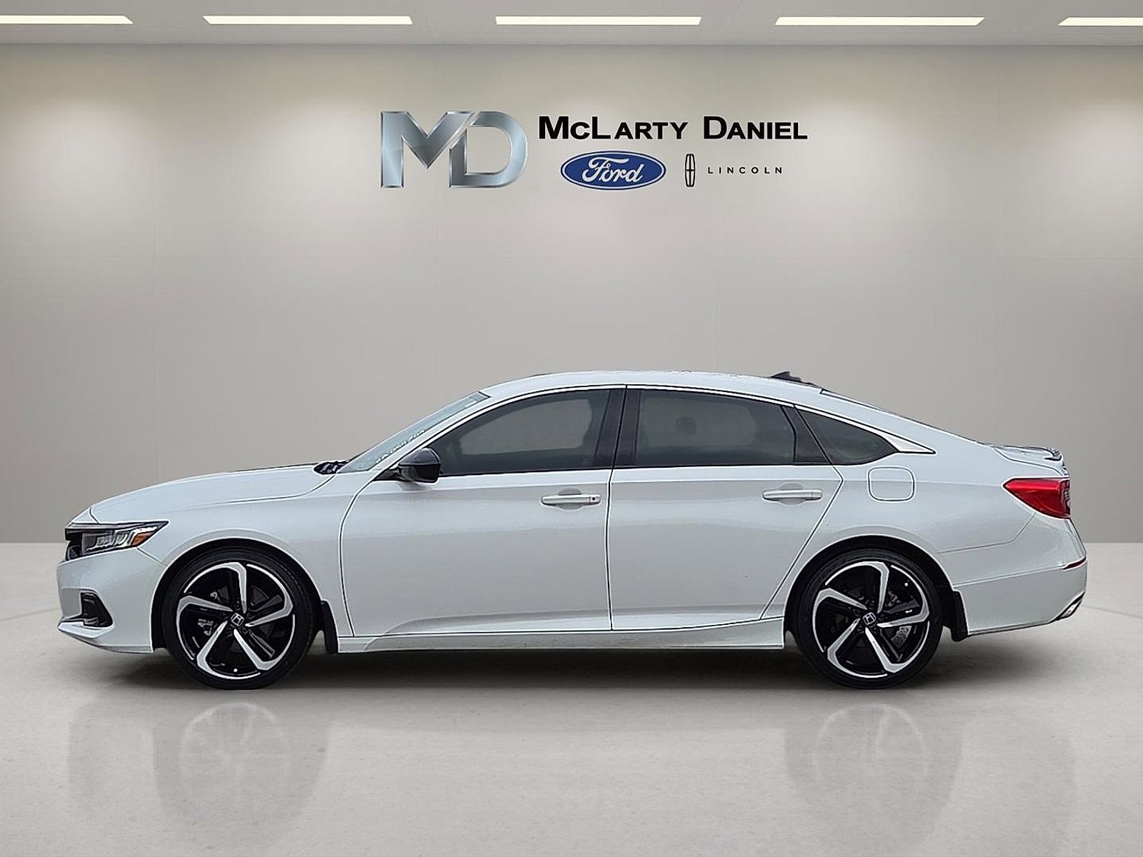 Used 2022 Honda Accord Sport Special Edition image 3