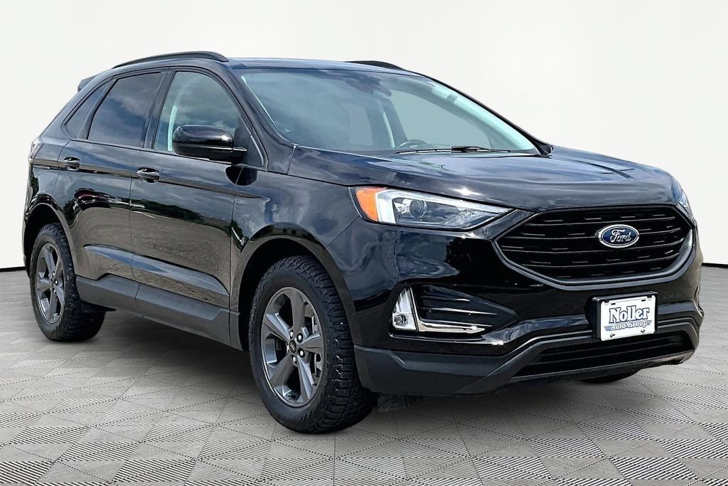 Certified 2023 Ford Edge SEL w/ Sport Appearance Package AWD/4WD image 12