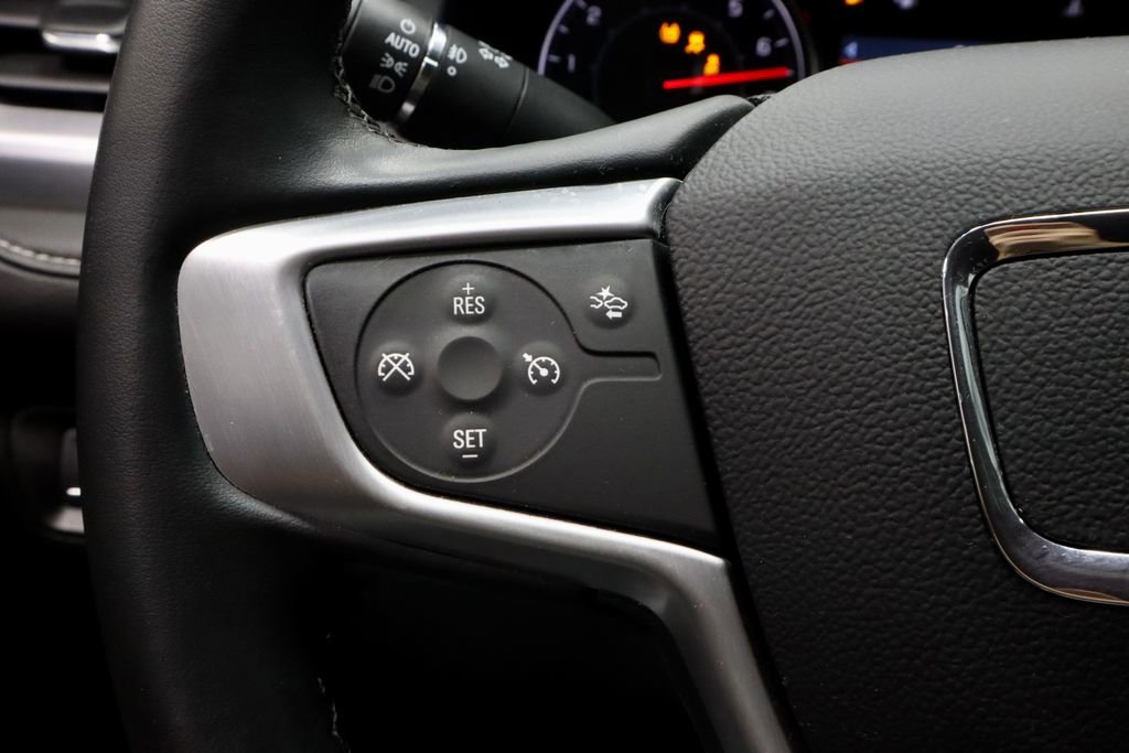 Used 2023 GMC Acadia SLT w/ Elevation Edition FWD image 28