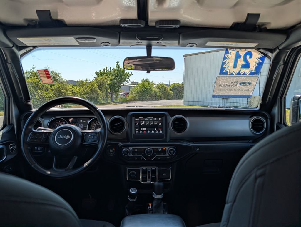 Used 2021 Jeep Gladiator Sport AWD/4WD image 6