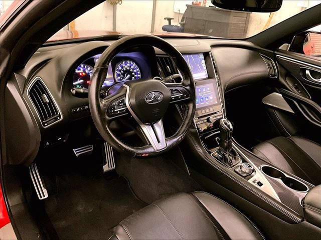 Used 2018 INFINITI Q60 Red Sport 400 w/ Sensory Package 3.0T Sport AWD/4WD image 12